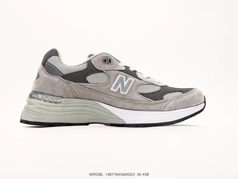 New Balance Scarpe sportive Retro Versatile Classico M992BL #14877645664023